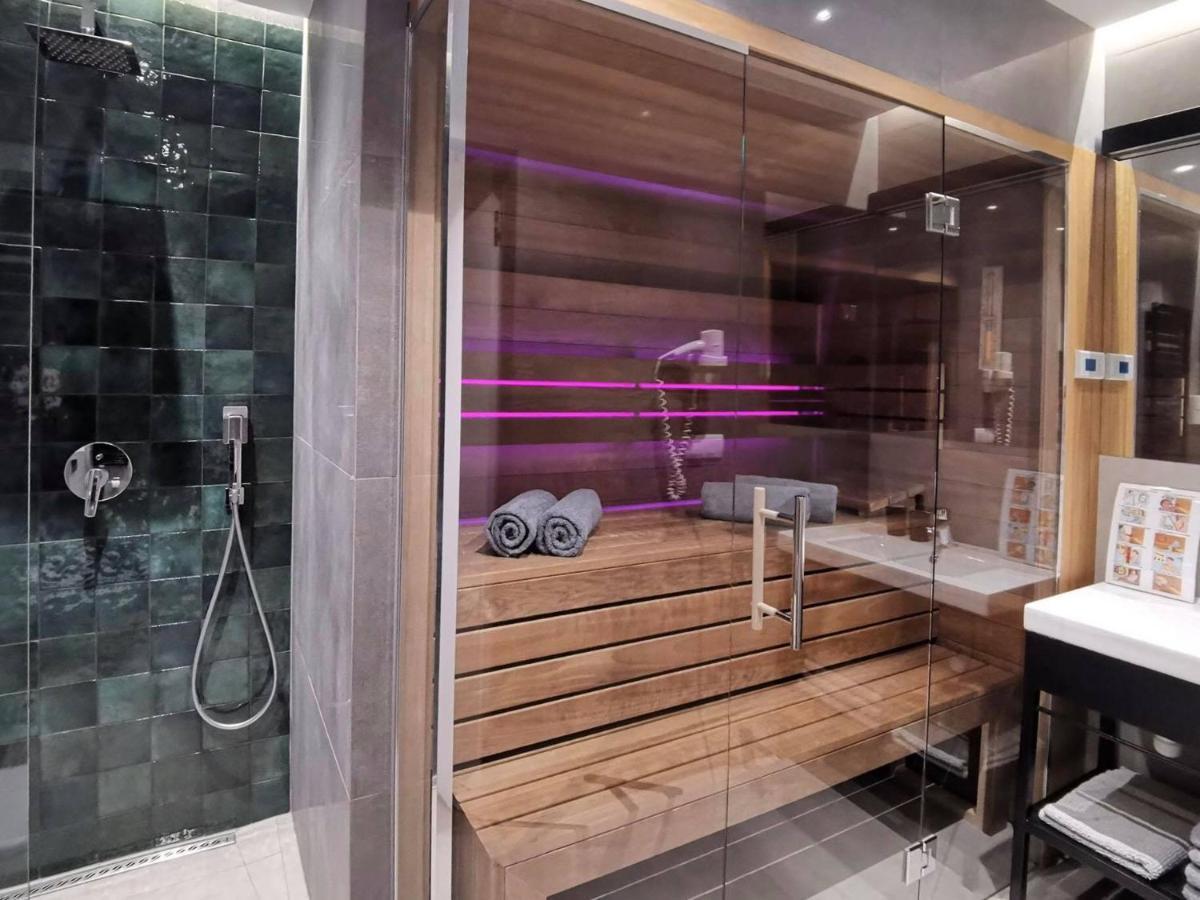Jacuzzi Apartments Краков Экстерьер фото